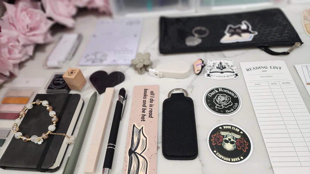 Black bookish bundle